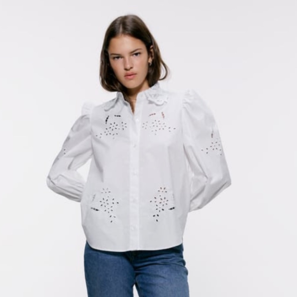 POPLIN SHIRT WITH EYELET EMBROIDERY